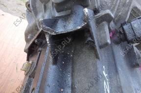 КОРОБКА ПЕРЕДАЧw kangoo clio 1.9 jB1969