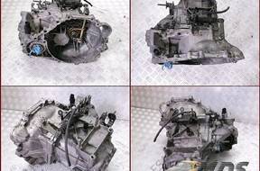 КОРОБКА ПЕРЕДАЧW - KIA CARENS II 02-06 2.0 CRDi 113