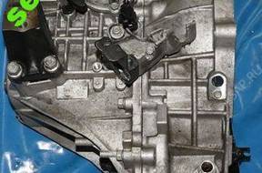 КОРОБКА ПЕРЕДАЧw KIA Sportage IX35 1,7 WCJ6K WCJ6 K