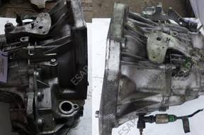 КОРОБКА ПЕРЕДАЧW LAGUNA II 2,2 DCI PK6S006 2004 год,