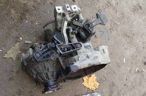 КОРОБКА ПЕРЕДАЧw LFZ do Vw Caddy 2008 год 1.9 tdi