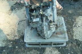 КОРОБКА ПЕРЕДАЧw MASTER MOVANO INTERSTAR 2.5 DCI