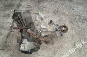 КОРОБКА ПЕРЕДАЧw Mazda 3 03-2009 год 1.6 16V