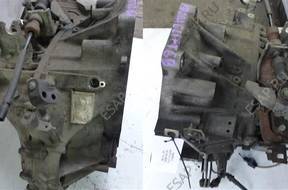 КОРОБКА ПЕРЕДАЧW MAZDA 3 5 6 05-08 год, RF7J  143KM FB2