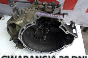 КОРОБКА ПЕРЕДАЧW MAZDA 3 5 6 05-08 год, RF7J  143KM FB2