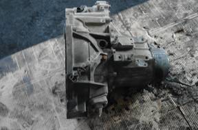 КОРОБКА ПЕРЕДАЧW MAZDA 323F 2.0 16V 98-03