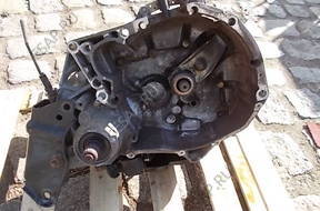 КОРОБКА ПЕРЕДАЧW MEGANE JB1 1,6B 96 год,. 2809/9