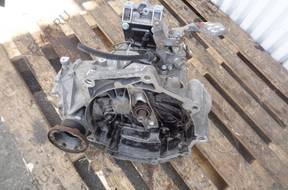 КОРОБКА ПЕРЕДАЧW МЕХАНИЧЕСКАЯ AUDI A3 8P0  1.6 8V  FVH