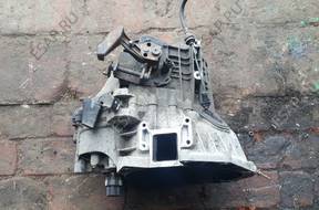 КОРОБКА ПЕРЕДАЧw МЕХАНИЧЕСКАЯ jaguar x-type 2.5 4x4