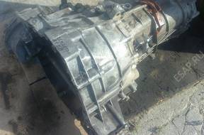 КОРОБКА ПЕРЕДАЧW МЕХАНИКА AUDI A4 B8 8K0 2.0 TDI LLM
