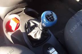КОРОБКА ПЕРЕДАЧW МЕХАНИКА FORD FOCUS 1.8 TDDI 2000 год,.