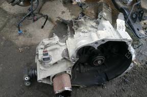 КОРОБКА ПЕРЕДАЧw Micra K11 РЕСТАЙЛИНГ 1,0 4M40