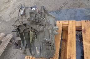 КОРОБКА ПЕРЕДАЧW MONDEO MK2 1.8TD  97ZT7F096DA