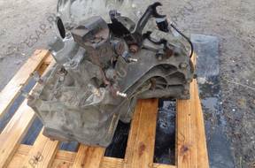 КОРОБКА ПЕРЕДАЧW MONDEO MK2 1.8TD  97ZT7F096DA