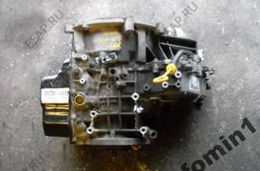 КОРОБКА ПЕРЕДАЧW MONDEO MK3 2.0 16V 3S7P-7000-BB