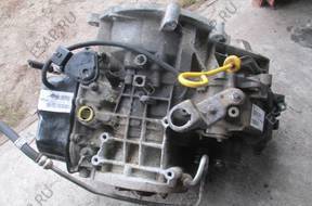 КОРОБКА ПЕРЕДАЧW MONDEO MK3 2.0 16V 5S7P-7000-BA