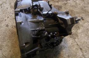 КОРОБКА ПЕРЕДАЧw Mondeo MK3 2.0 TDCi 3S7 год,-7F096