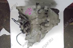 КОРОБКА ПЕРЕДАЧW MONDEO MK3 2.0 TDCI 6S7 год,7002CA