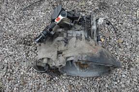 КОРОБКА ПЕРЕДАЧw   Mondeo MK3 2.0 TDDI 1S7 год,7002ED