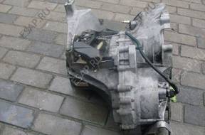 КОРОБКА ПЕРЕДАЧW  MONDEO MK3 2.0TDCI 1S7 год,-7F096