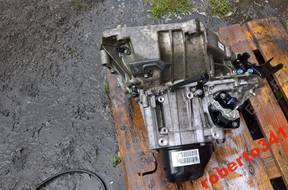 КОРОБКА ПЕРЕДАЧw Nissan Micra K13 JH3-338 Renault