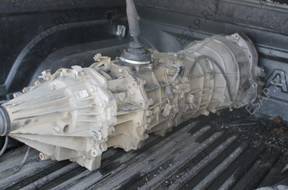 КОРОБКА ПЕРЕДАЧw nissan navara D40 2,5CDI 2008