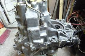 КОРОБКА ПЕРЕДАЧw - Nissan Primera P10 1.6-16V - 1995 год