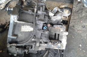 КОРОБКА ПЕРЕДАЧw Nissan Primera P12 2.2 DCI 2004 год.