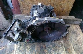 КОРОБКА ПЕРЕДАЧW OPEL ASTRA I VECTRA A 1,8B8V F16