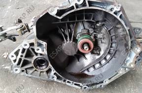 КОРОБКА ПЕРЕДАЧW OPEL ASTRA II 1.6 2000 90400209