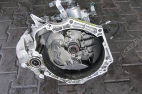 КОРОБКА ПЕРЕДАЧw - Opel Astra IV 1.6 CDTI M32OMDE