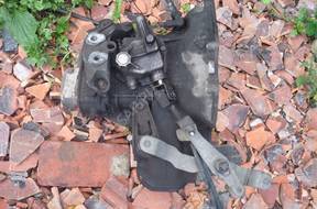КОРОБКА ПЕРЕДАЧw Opel Corsa Agila 1.0 12V Z10XE F13