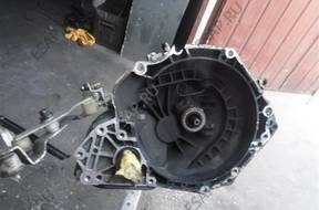 КОРОБКА ПЕРЕДАЧW OPEL CORSA C  1.2 16V F13C394