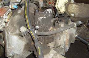 КОРОБКА ПЕРЕДАЧW  - OPEL  CORSA C 1.2 16V