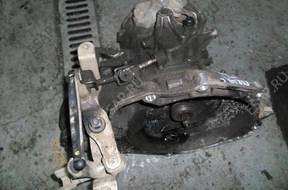 КОРОБКА ПЕРЕДАЧW OPEL CORSA C 1.7 DTL 2002 год