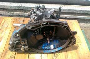 КОРОБКА ПЕРЕДАЧW OPEL TIGRA A CORSA БЕНЗИН 1,4B16V 96 год,.