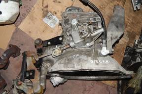 КОРОБКА ПЕРЕДАЧw Opel Vectra Astra II 1.6 F17C374