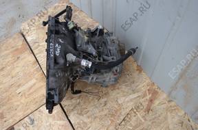 КОРОБКА ПЕРЕДАЧW OPEL VECTRA БЕНЗИН 905235P2 2.0DTI  97 год,