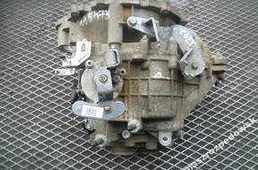 КОРОБКА ПЕРЕДАЧW P2500A243 MITSUBISHI COLT 1.3