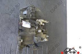 КОРОБКА ПЕРЕДАЧw P613581 Volvo V40 1,9 147kW 95-00