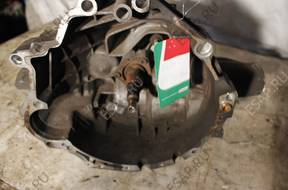 КОРОБКА ПЕРЕДАЧW PASSAT AUDI A4 A6 2.6 БЕНЗИН  012301211