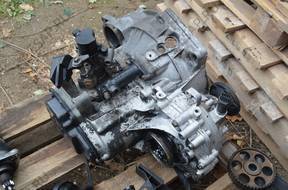 КОРОБКА ПЕРЕДАЧw Passat b3 golf ibiza AYM 5-СТУПЕНЧАТАЯw