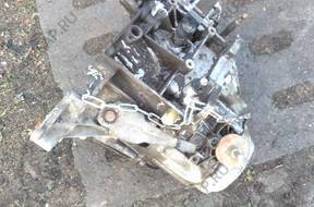 КОРОБКА ПЕРЕДАЧW PEGEOT PARTNER I 2000 год. 1.9D