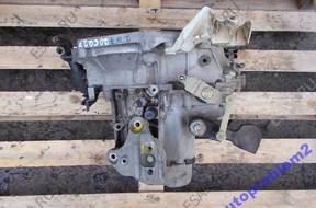 КОРОБКА ПЕРЕДАЧw Peugeot 207 1.6 16V 20CQ27