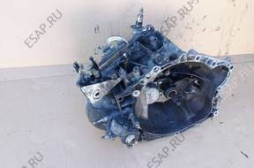 КОРОБКА ПЕРЕДАЧw peugeot 307-2,0hdi