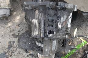 КОРОБКА ПЕРЕДАЧW PEUGEOT 406 1,6 HDI  20DM65