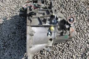 КОРОБКА ПЕРЕДАЧW PEUGEOT 406 2.0 HDI 20DL80