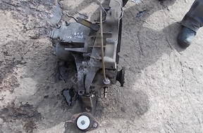 КОРОБКА ПЕРЕДАЧW POLO 1,0B 91 год,. AKY 07061 NR 805/15
