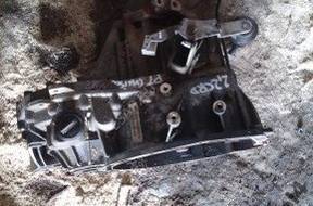 КОРОБКА ПЕРЕДАЧW PT CRUISER 2.2 CRD  2003 год