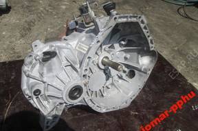 КОРОБКА ПЕРЕДАЧW PT CRUISER 2.2 CRD P05273474AA